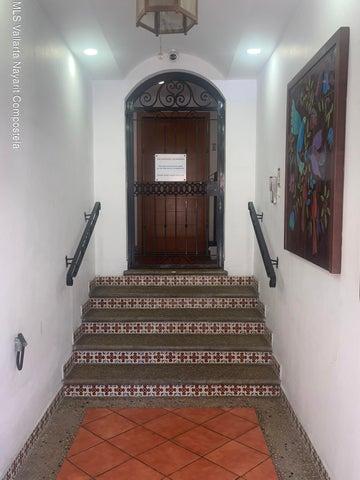 216 Basilio Badillo 3, Lothar's Place