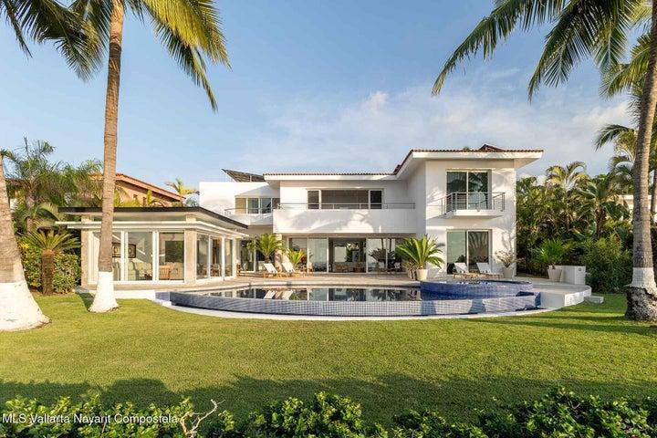 10 Las Olas, Villa Arbol