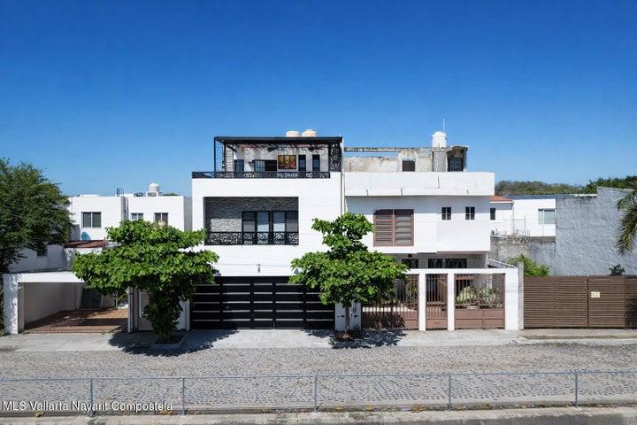 133 Valle del Mar, Mojoneras