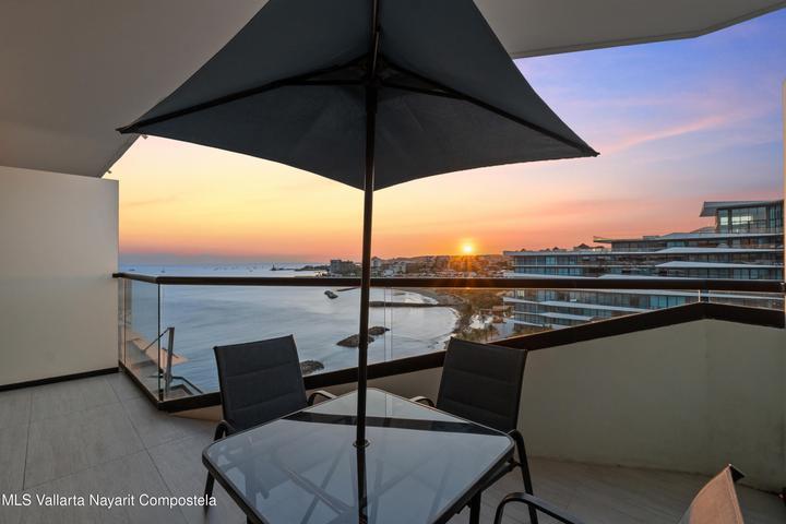 961 Playa de los Picos 805, Narval