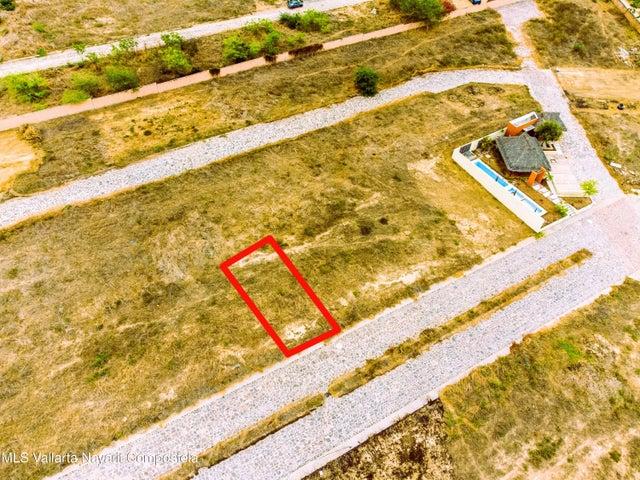 16 Monte Everest, Lote 7-