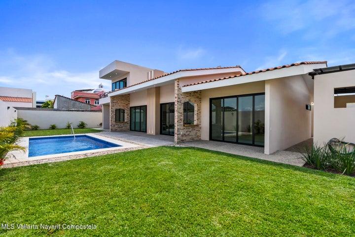 690 Carr Bucerias Valle, Casa Paraiso