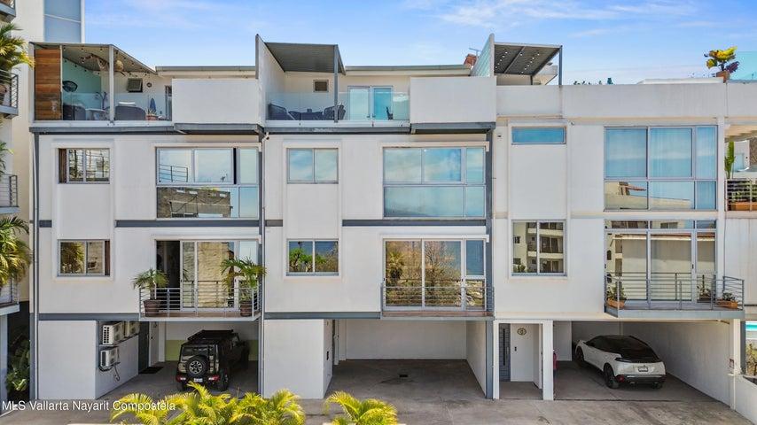 605 C Allende 12, The Ava