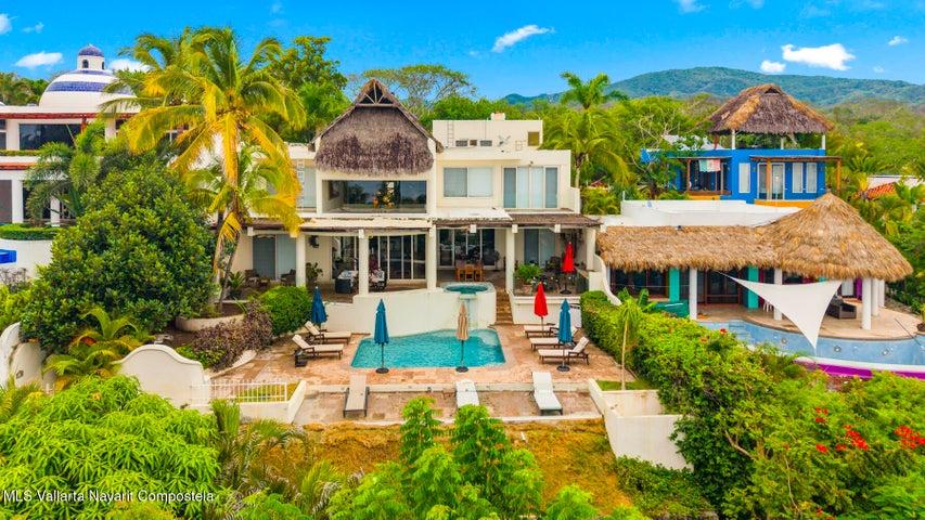 29 Alta Vista, Casa Palapa