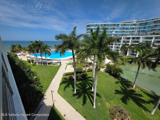 435 Av. Paseo de los Cocoteros 421-423, Aria Ocean 421-423